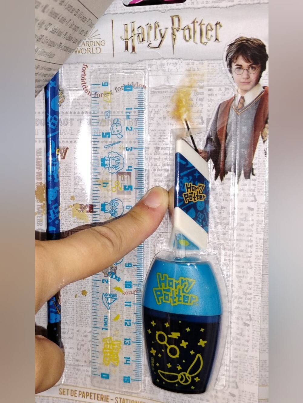 Warner Bros. Blue Harry Potter Magic Wand Pencil Set
